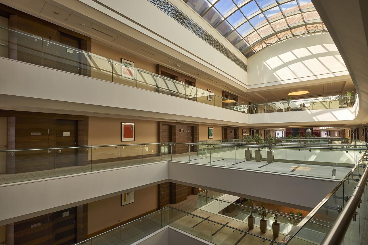 Safir Fintas Hotel Kuwait Kuwait City Екстер'єр фото Interior of the hotel