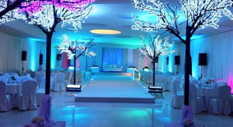 Safir Fintas Hotel Kuwait Kuwait City Екстер'єр фото The interior of the main hall