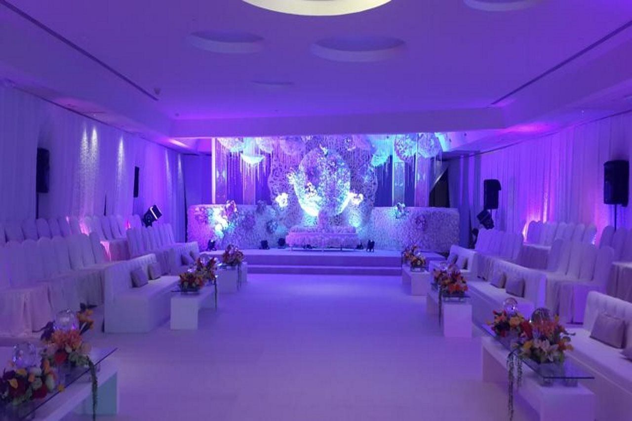Safir Fintas Hotel Kuwait Kuwait City Екстер'єр фото The Ice Lounge